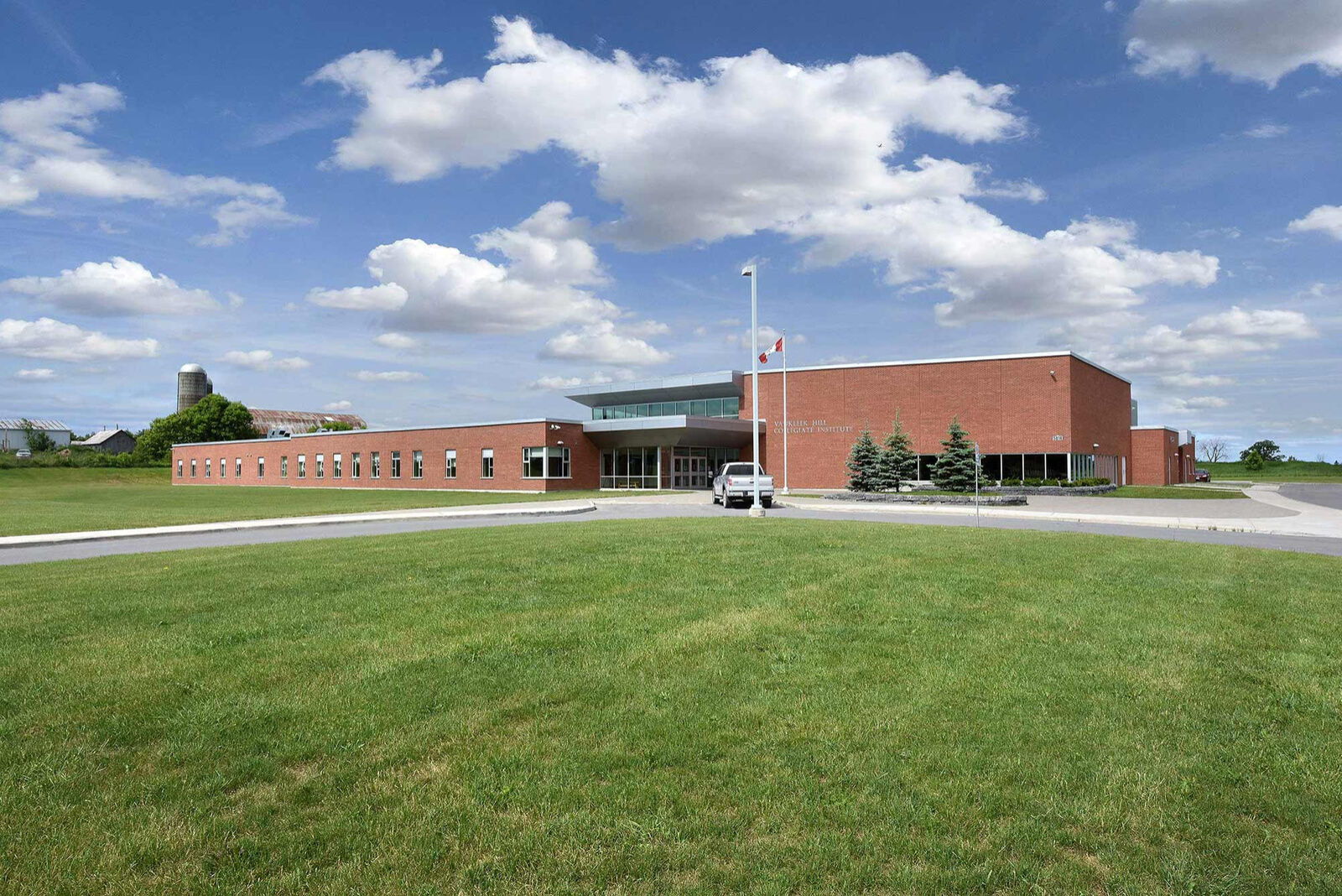 Vankleek Hill Collegiate